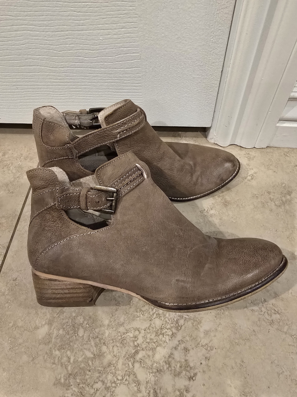 Seychelles Distressed Buckle Ankle Booties In 7.5